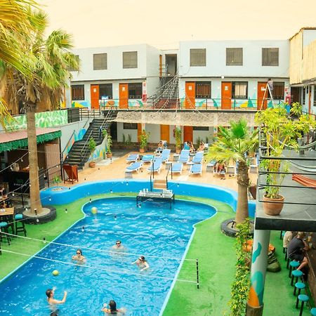 Wild Rover Huacachina Ica Kültér fotó